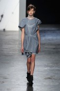 desfile-acne-londres-inv2012-176