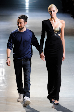 desfile-anthony-vaccarello-paris-inv2012-132