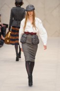desfile-burberry-londres-inv2012-148
