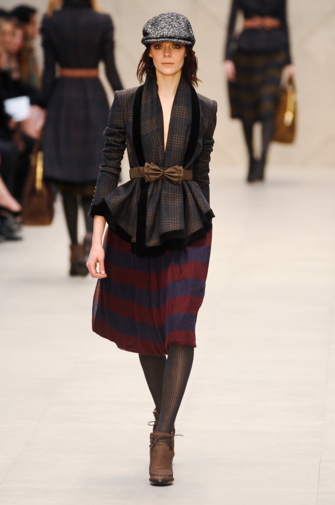desfile-burberry-londres-inv2012-155
