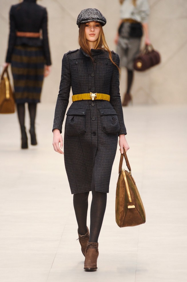 desfile-burberry-londres-inv2012-158