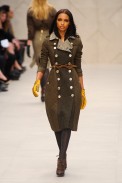 desfile-burberry-londres-inv2012-165