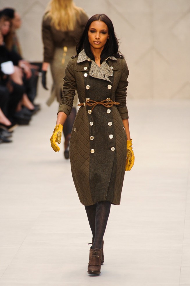 desfile-burberry-londres-inv2012-165