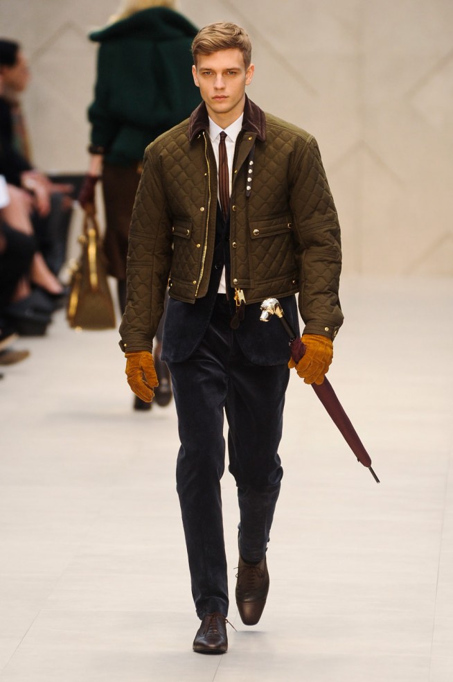 desfile-burberry-londres-inv2012-168