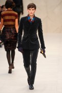 desfile-burberry-londres-inv2012-197