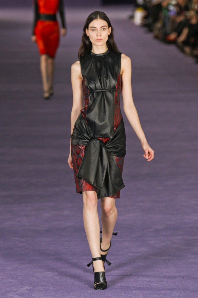 desfile-christopher-kane-londres-inv2012-170