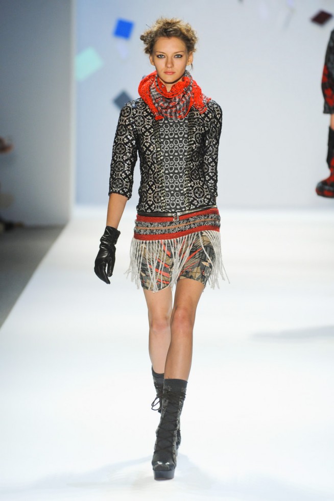 desfile-custo-barcelona-ny-inv2012-102