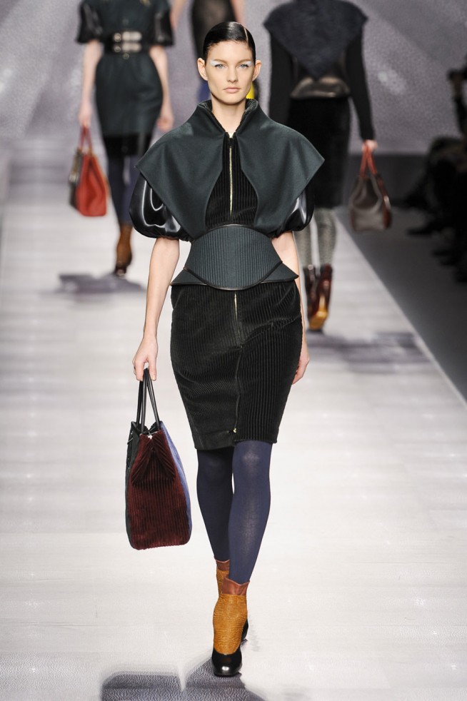 desfile-fendi-milao-inv2012-149