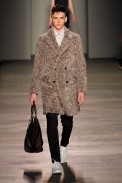 desfile-marc-by-marc-ny-inv2012-146