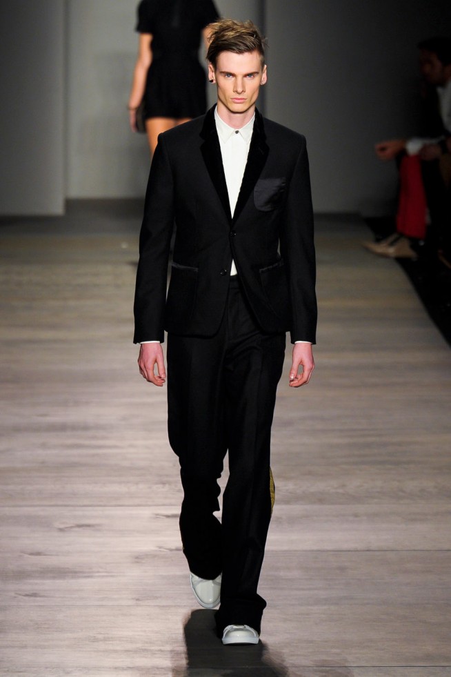 desfile-marc-by-marc-ny-inv2012-182