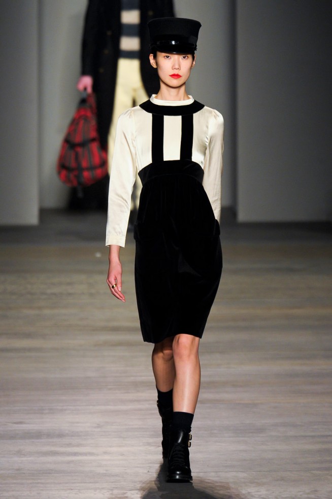 desfile-marc-by-marc-ny-inv2012-184