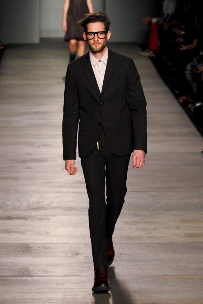 desfile-marc-by-marc-ny-inv2012-188