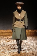 desfile-mcq-londres-inv2012-144