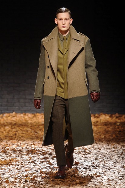 desfile-mcq-londres-inv2012-147