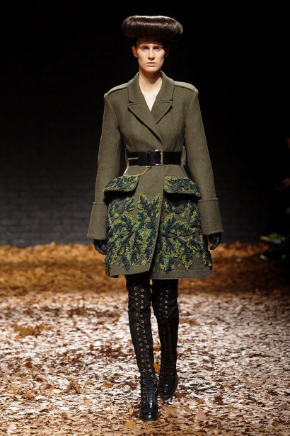 desfile-mcq-londres-inv2012-149
