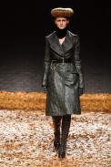 desfile-mcq-londres-inv2012-154