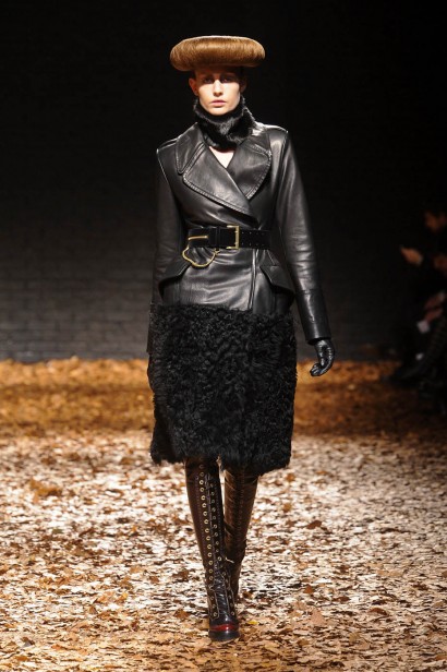 desfile-mcq-londres-inv2012-163