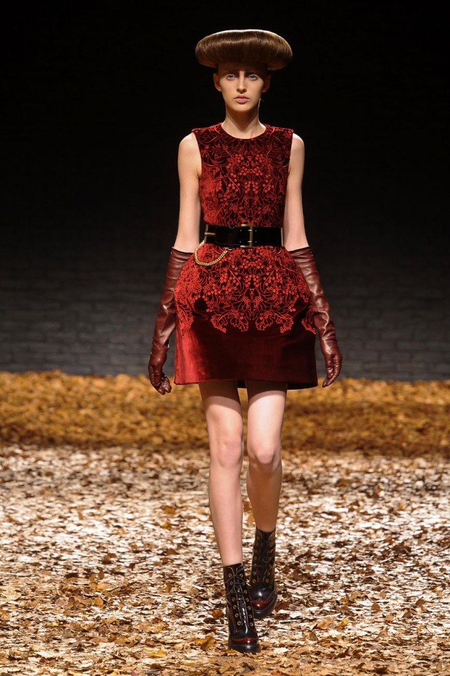 desfile-mcq-londres-inv2012-167