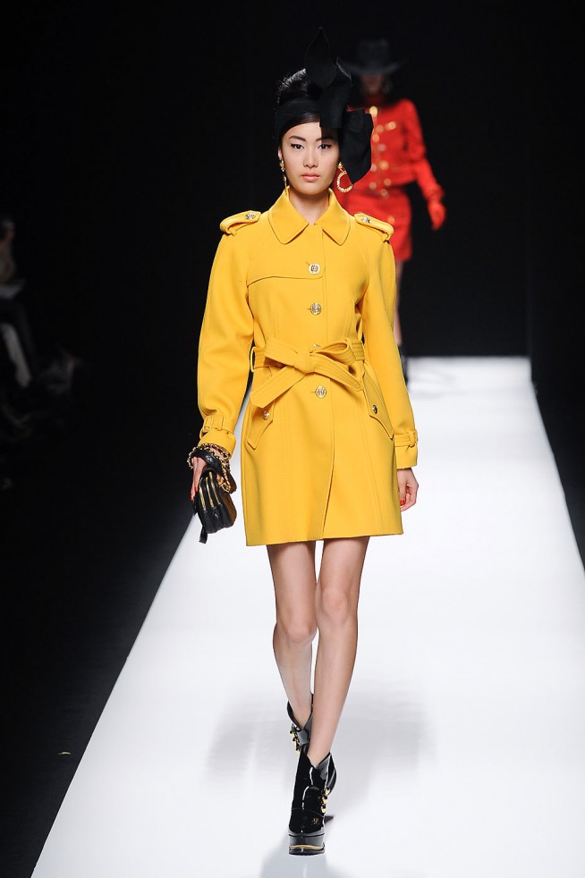 desfile-moschino-milao-inv2012-151