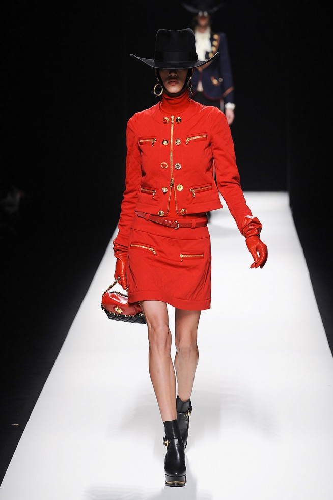 desfile-moschino-milao-inv2012-152