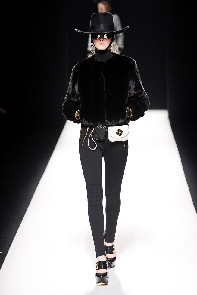 desfile-moschino-milao-inv2012-165