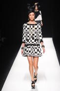 desfile-moschino-milao-inv2012-168
