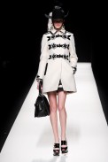 desfile-moschino-milao-inv2012-171