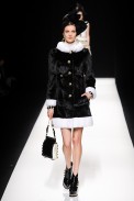 desfile-moschino-milao-inv2012-177