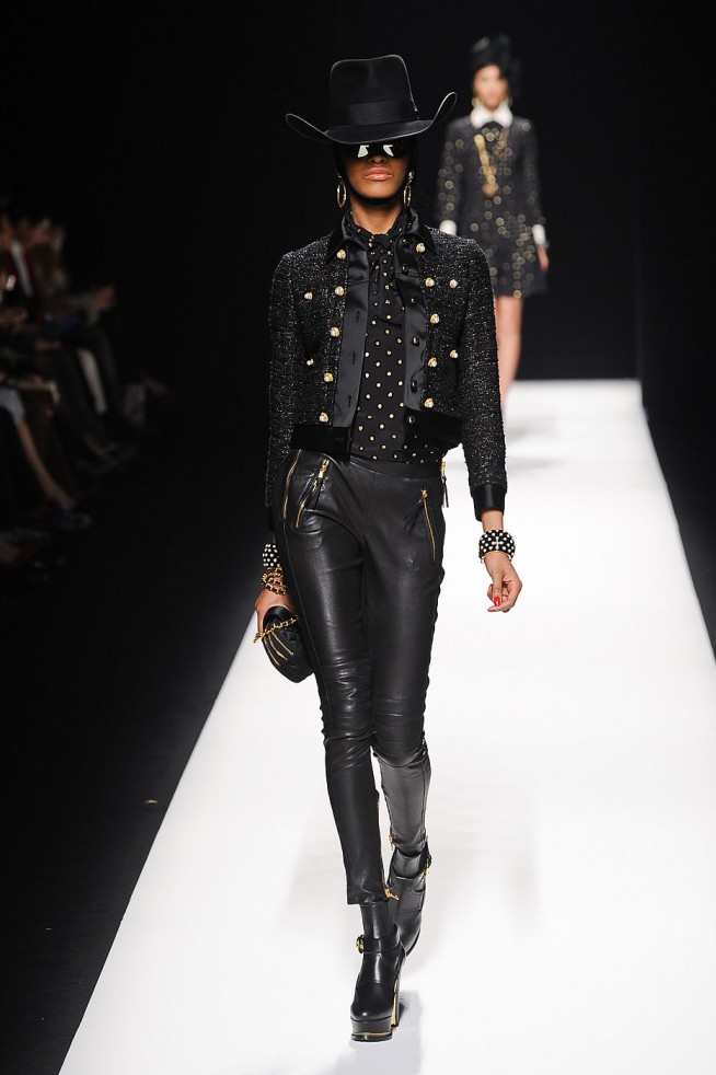 desfile-moschino-milao-inv2012-180
