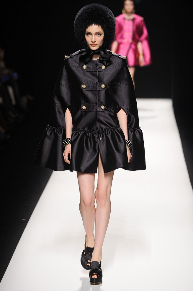 desfile-moschino-milao-inv2012-186