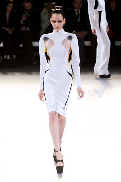 desfile-mugler-paris-inv2012-110