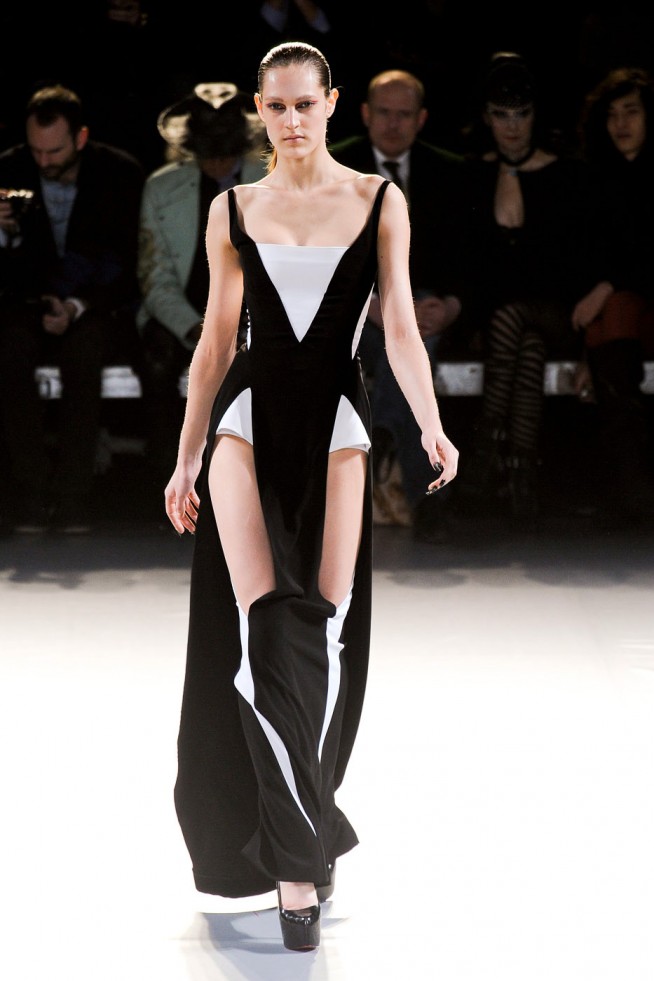 desfile-mugler-paris-inv2012-112
