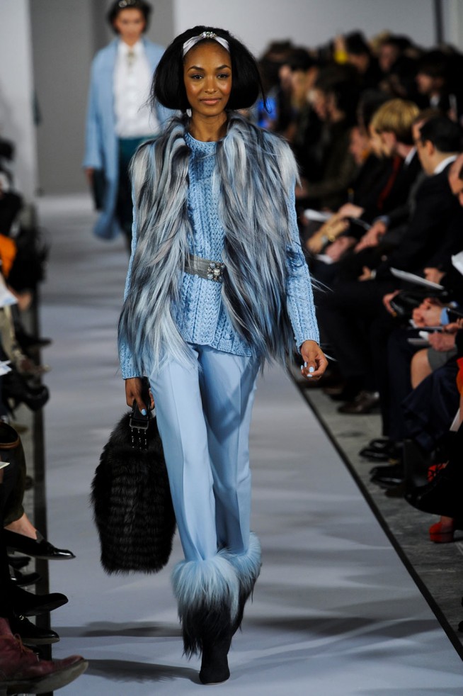desfile-oscar-de-la-renta-ny-inv2012-158