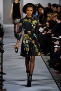 desfile-oscar-de-la-renta-ny-inv2012-183