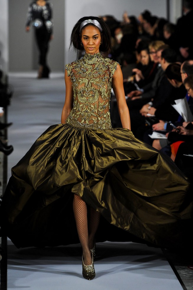 desfile-oscar-de-la-renta-ny-inv2012-193