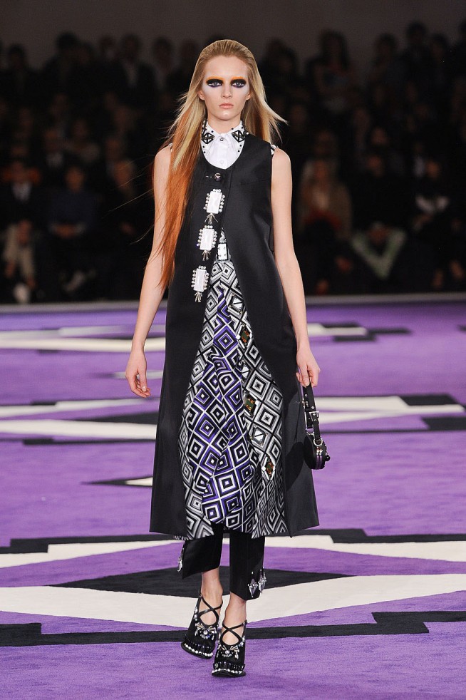desfile-prada-milao-inv2012-179