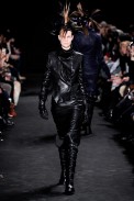 desfile-ann-demeulemeester-paris-inv2012-105