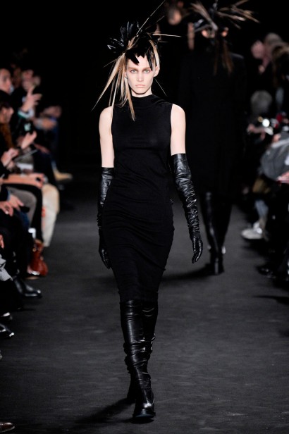 desfile-ann-demeulemeester-paris-inv2012-106