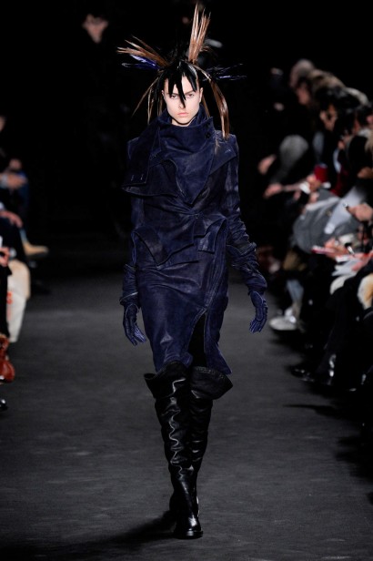 desfile-ann-demeulemeester-paris-inv2012-107