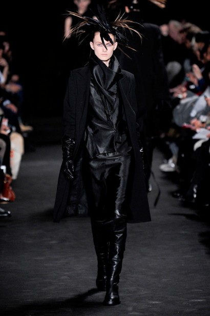 desfile-ann-demeulemeester-paris-inv2012-108