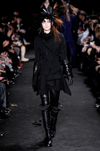 desfile-ann-demeulemeester-paris-inv2012-118