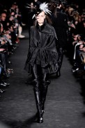 desfile-ann-demeulemeester-paris-inv2012-123