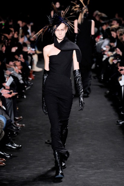 desfile-ann-demeulemeester-paris-inv2012-129