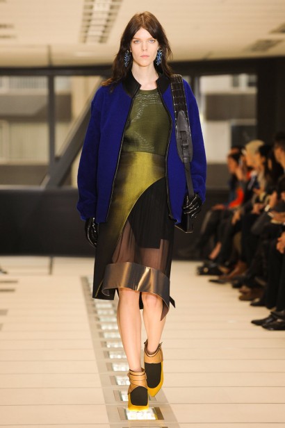 desfile-balenciaga-paris-inv2012-109