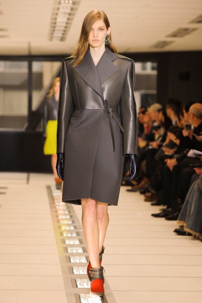 desfile-balenciaga-paris-inv2012-125
