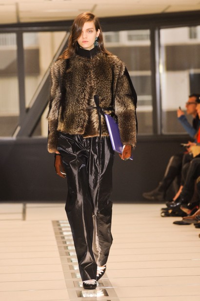desfile-balenciaga-paris-inv2012-130