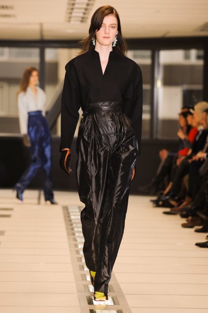 desfile-balenciaga-paris-inv2012-134