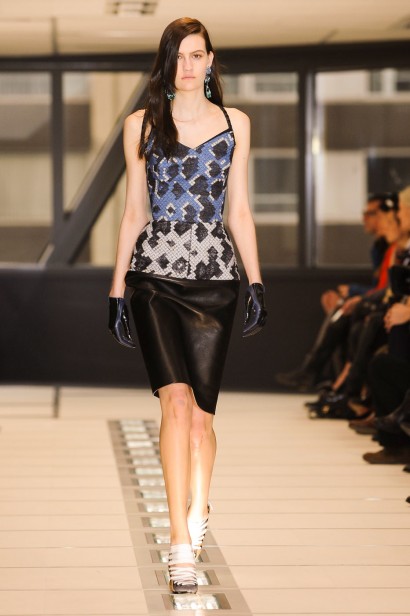 desfile-balenciaga-paris-inv2012-141