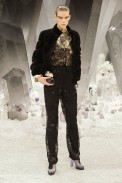 desfile-chanel-paris-inverno2012-135