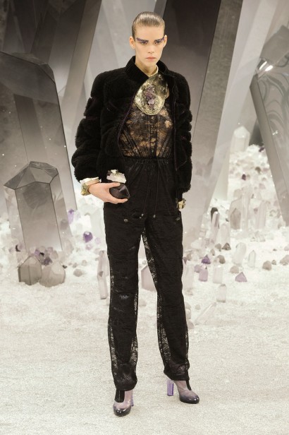 desfile-chanel-paris-inverno2012-135